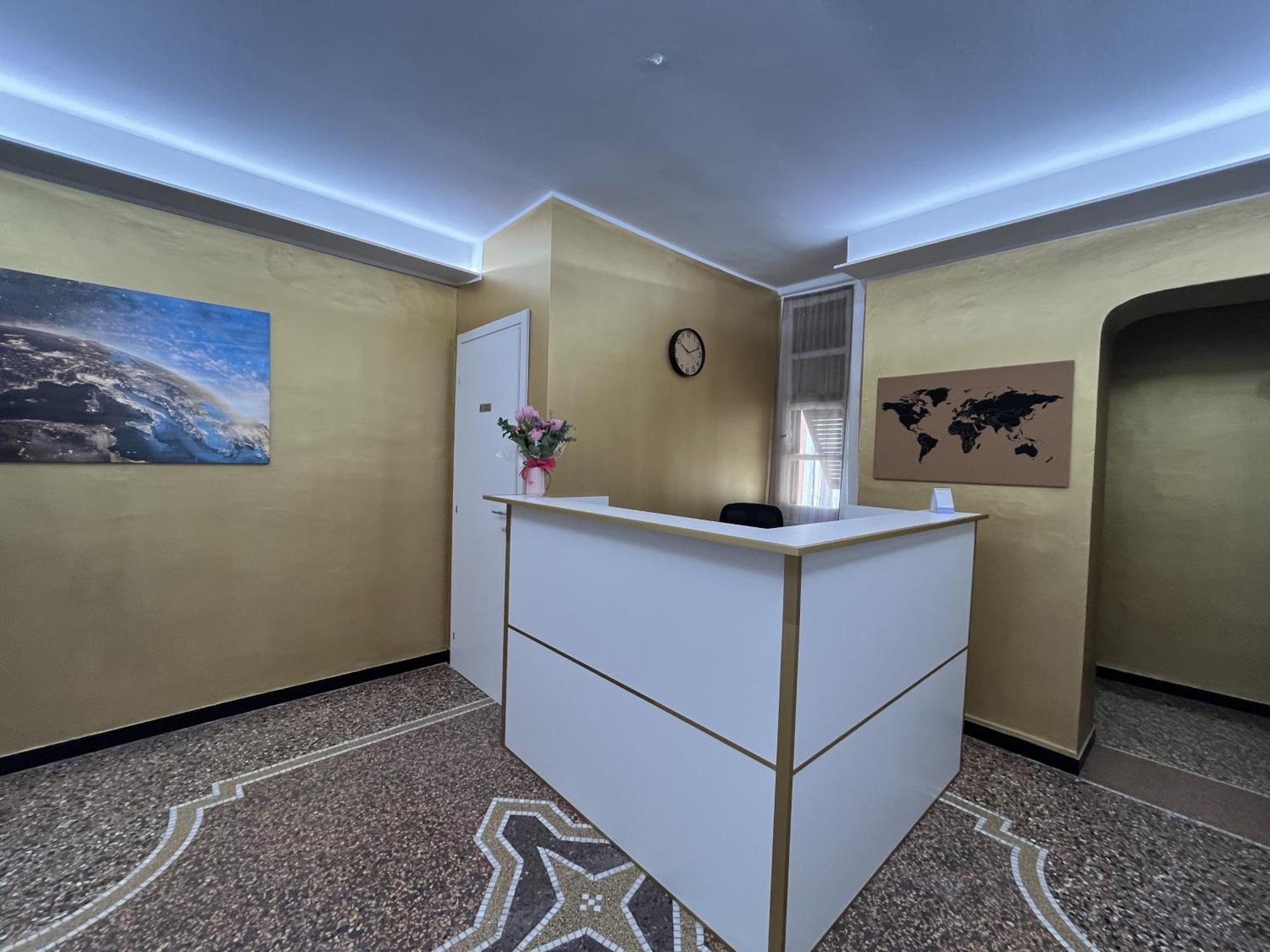 Genova Gold Rooms Экстерьер фото